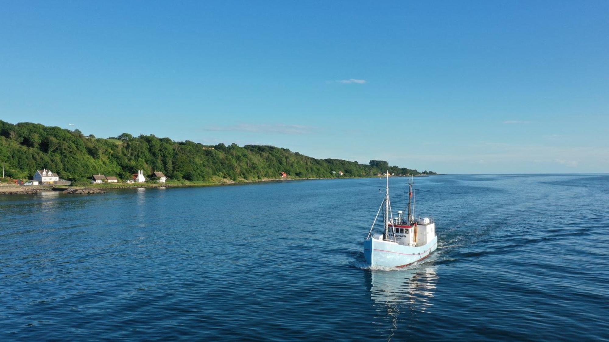 Varra Water - Unique Boat Accomodation - Bornholm - Fjaelstavn Neksø Exterior foto